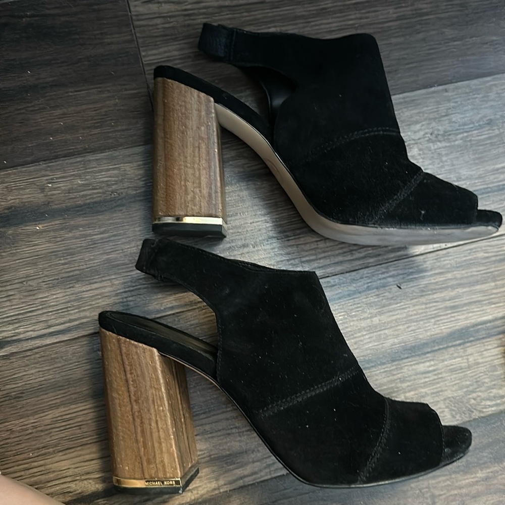 Micheal Kors chunky Heals